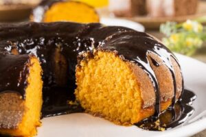 Bolo Cenoura Low Carb 300x200 - Bolo de Cenoura Low Carb